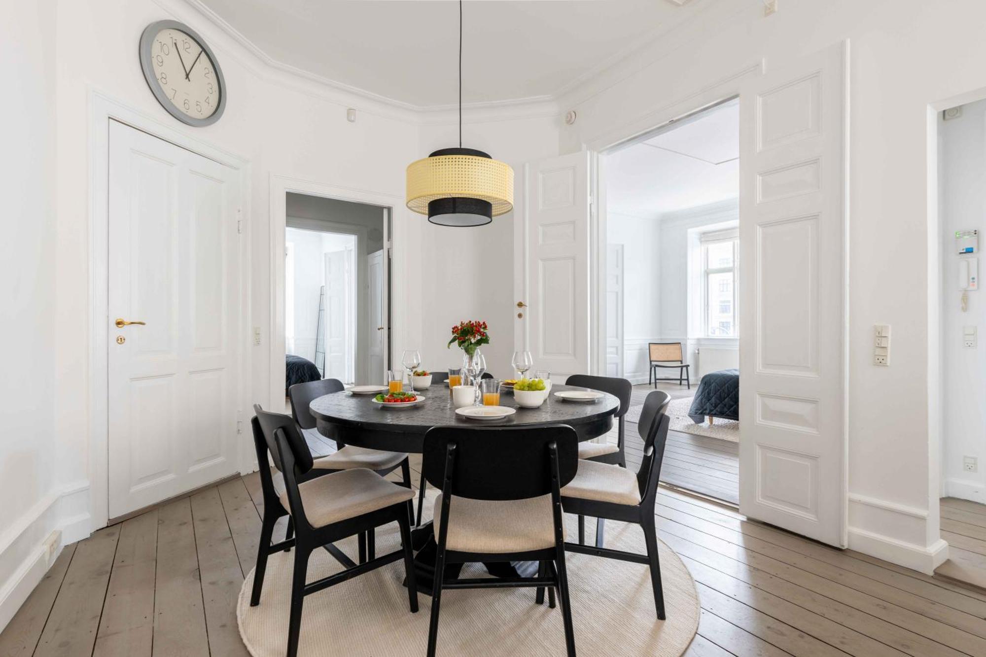 Chic Apartment In Vibrant Area By Copenhagen Canals Копенгаген Экстерьер фото