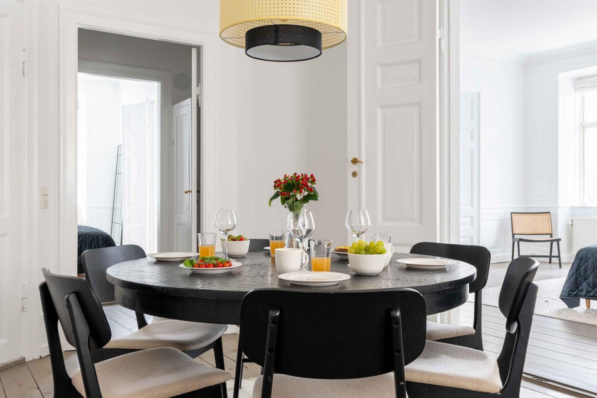Chic Apartment In Vibrant Area By Copenhagen Canals Копенгаген Экстерьер фото